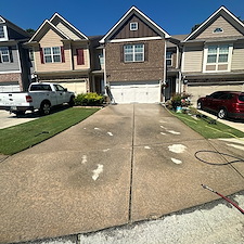 Driveway-Cleaning-in-Buford-GA 0